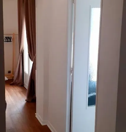 Vakantiehuis Escapade En Champagne Moments Conviviaux Entre Amis, Famille Épernay