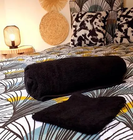 Escapade En Champagne Moments Conviviaux Entre Amis, Famille *