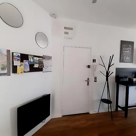 Escapade En Champagne Moments Conviviaux Entre Amis, Famille *