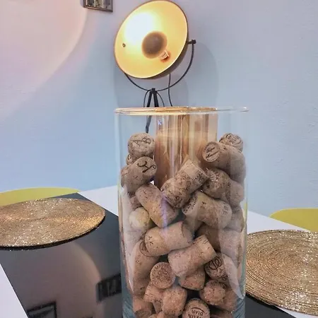 Escapade En Champagne Moments Conviviaux Entre Amis, Famille *