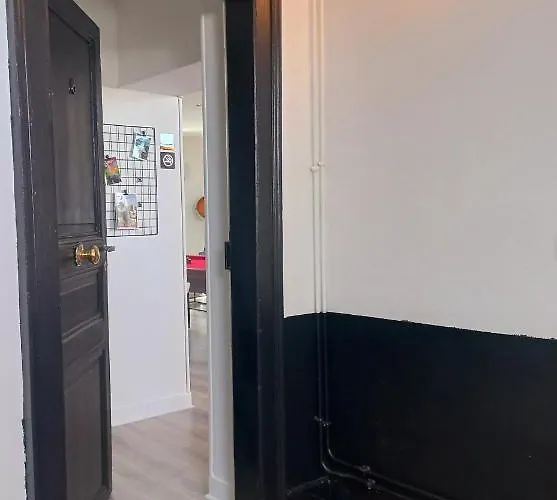 Escapade En Champagne Moments Conviviaux Entre Amis, Famille