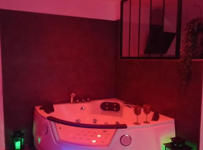 Escapade En Champagne Moments Conviviaux Entre Amis, Famille *