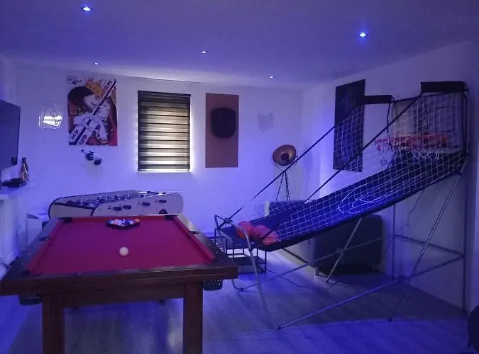 Escapade En Champagne Moments Conviviaux Entre Amis, Famille *