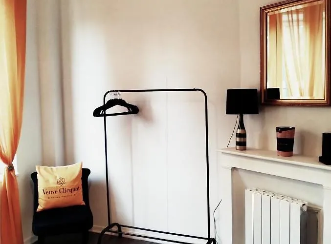 Escapade En Champagne Moments Conviviaux Entre Amis, Famille بيت للعطل إيبيرني