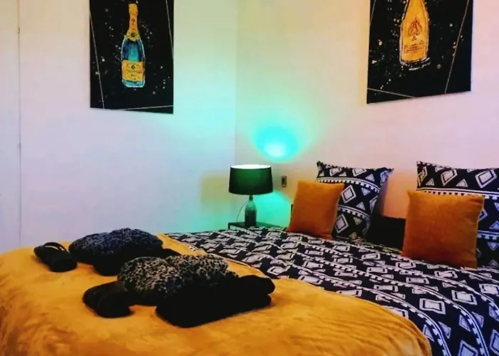 Escapade En Champagne Moments Conviviaux Entre Amis, Famille بيت للعطل *